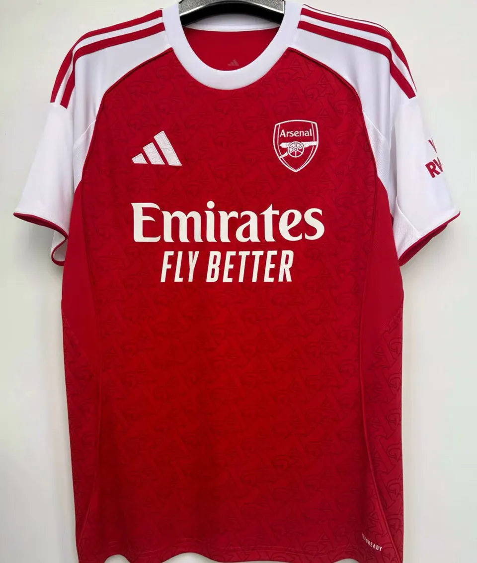 Arsenal hemmatröja röd 2025 med eget namn och nummer tryck