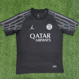 PSG svart träningsshirt 2025 från den officiella träningskollektionen.