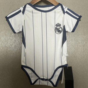 Real Madrid babykläder 2026 vit krypoverall för baby
