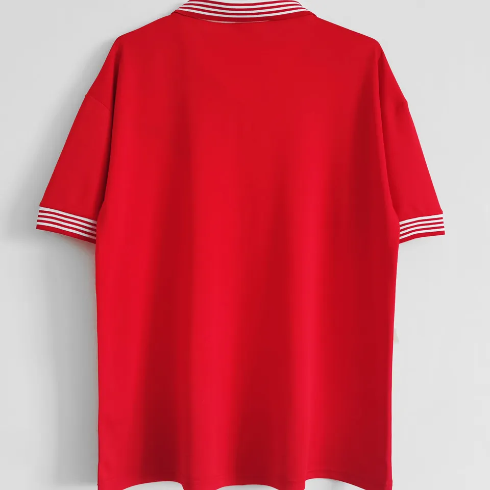 Manchester United hemmatröja retro 1977 baksidan eget tryck
